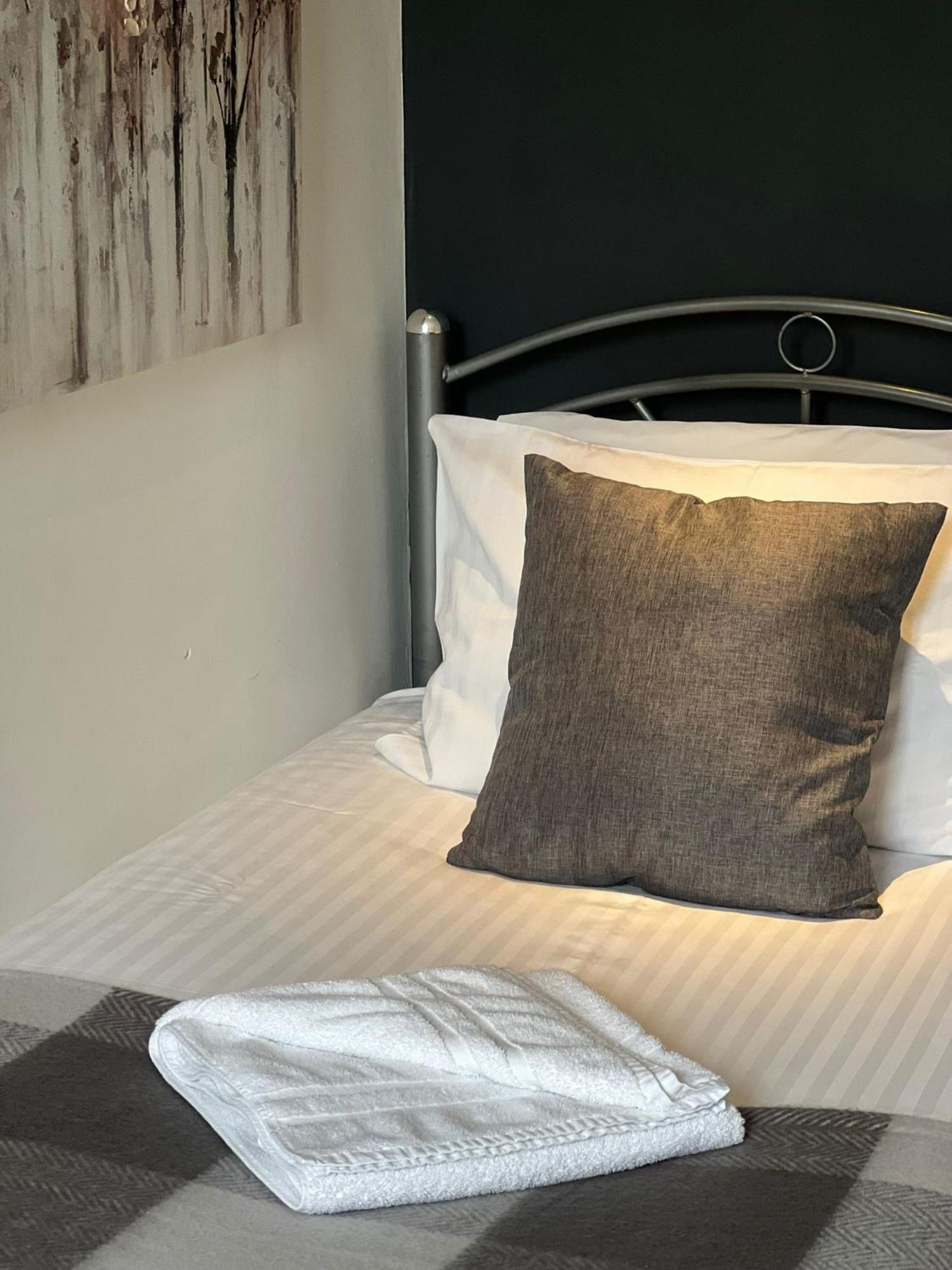 Rock House Bed And Breakfast Maidstone Værelse billede